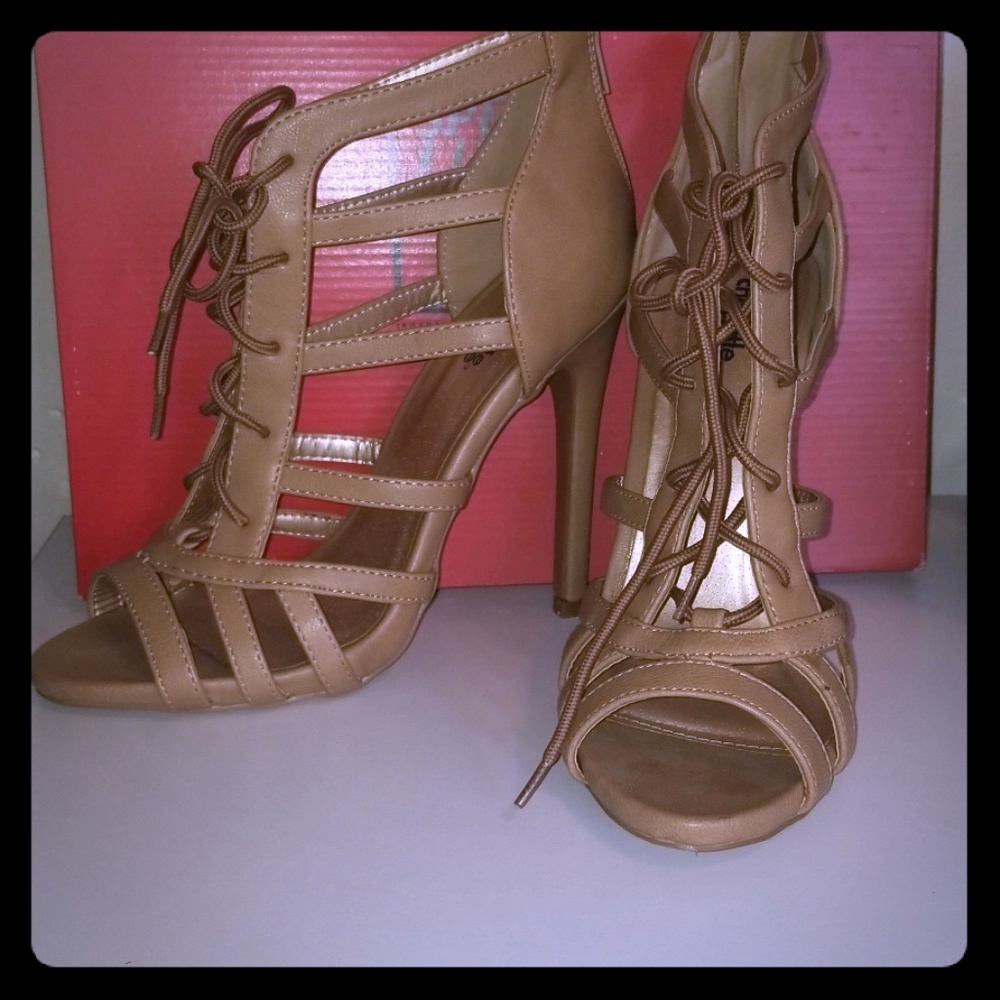 Beige lace-up heels